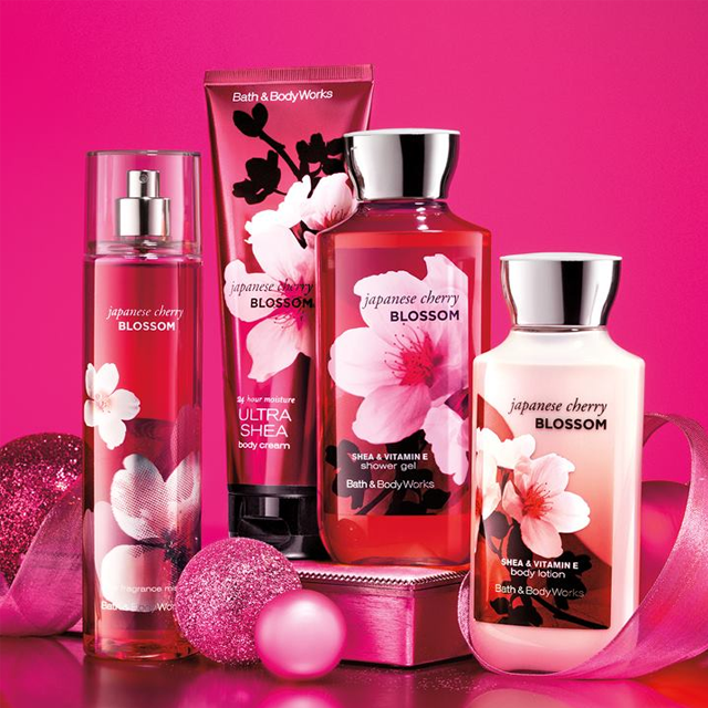 Bath and Body Works body mist  japanese cherry blossom