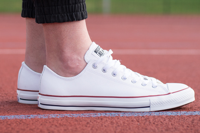 sneaker converse trắng