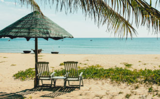 Bãi biển đẹp thứ 14 châu Á khiến bạn phải lên kế hoạch du lịch Quảng Nam