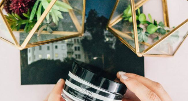 Mặt nạ than hoạt tính: 5 cái tên khiến mọi cô gái phát cuồng