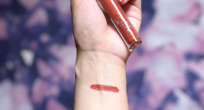 Son cam cháy – màu son mà không cô gái châu Á nào là không mê