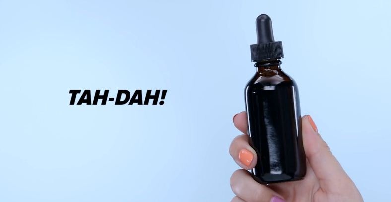 Trị quầng thâm mắt trong vòng một nốt nhạc chỉ bằng serum cà phê siêu dễ làm