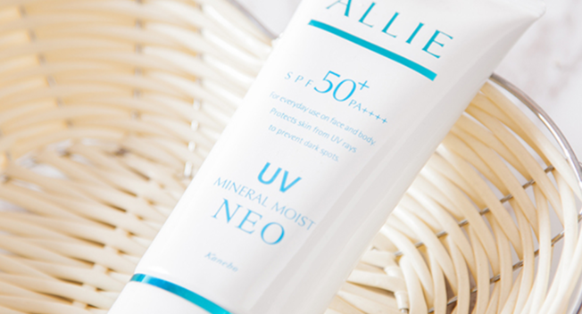 7 kem chống nắng dạng sữa – chuẩn cứu tinh cho mùa hè