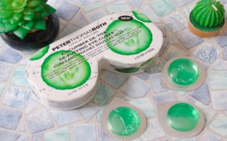 Lựa chọn kem mắt theo tuổi – liệu bạn đã biết cách mua cho chuẩn?