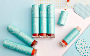 Top 5 thỏi son bạn nhất định phải mang theo khi đi du lịch mà giá chỉ dưới 300K