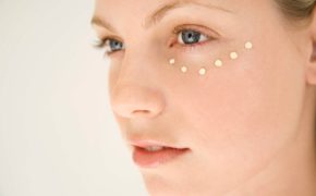 Sử dụng kem mắt sao cho hiệu quả – Không phải ai cũng biết!