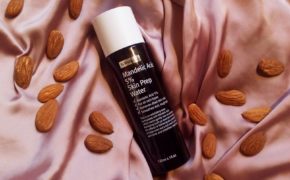 Đừng chỉ dùng Toner loại thường hãy dùng Acid Toner để làm sạch da hiệu quả.