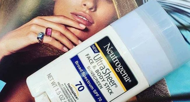 Cập nhật xu hướng kem chống nắng thế hệ mới: Chống nắng dạng thỏi