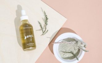 Top 9 loại dầu tẩy trang được các biên tập viên trang Glamour hết lời ngợi khen