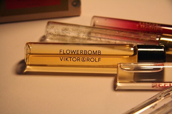 Viktor & Rolf Flowerbomb Rollerball