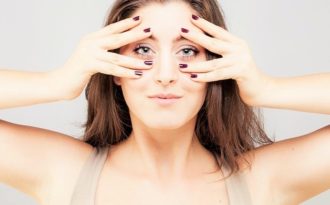 Mách ngay cho nàng bí quyết face yoga dưỡng da kiểu mới không tốn tiền