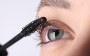 3 cách chuốt mascara chống nước chuẩn không cần chỉnh