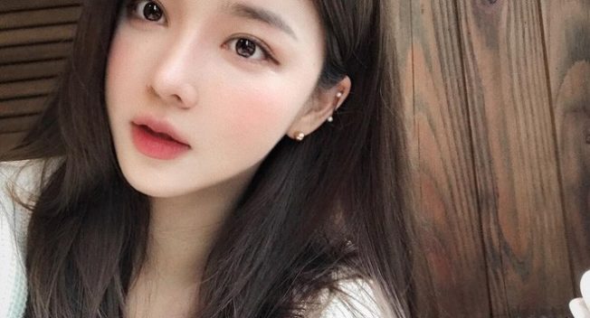 4 mẹo “cứu cánh” giúp nàng điều chỉnh kem nền cho hợp màu da