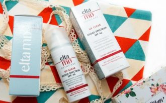 Sao Hollywood thường bỏ túi những loại kem chống nắng nào?