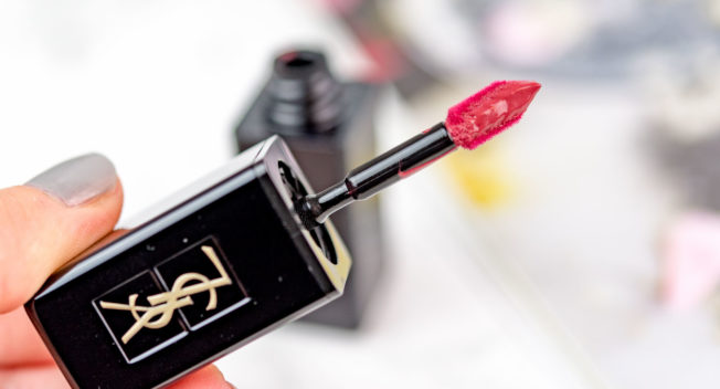 Gục ngã với 5 cây son bóng màu đỏ nâu siêu xinh cực hợp với mùa thu