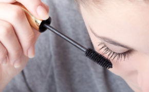 Những quy tắc nghiêm cấm phạm phải khi sử dụng mascara
