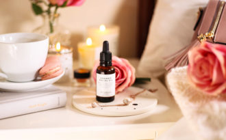 Muốn dùng dầu dưỡng để không bị lên mụn thì đừng bỏ qua bài viết này