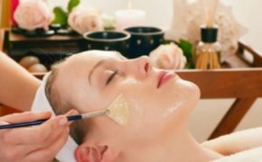 Bật mí bí quyết tự làm mặt nạ loại bỏ nếp nhăn, làm trắng da sau 2 lần sử dụng