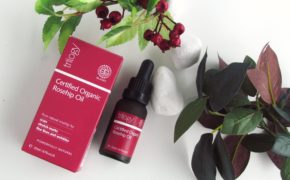 Công dụng tuyệt diệu của dầu dưỡng – “dầu vàng” cho làn da của mọi cô gái