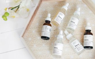 Sử dụng serum và kem dưỡng da như nào để chăm da mùa lạnh cho hiệu quả