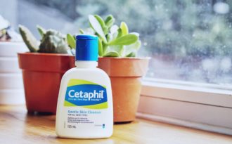So sánh và review sữa rửa mặt Cetaphil và Cerave Foaming Facial Cleanser
