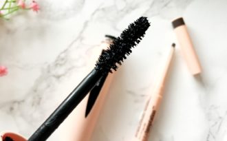 Cây mascara giá bình dân này chính là “lẽ sống” của mọi cô gái
