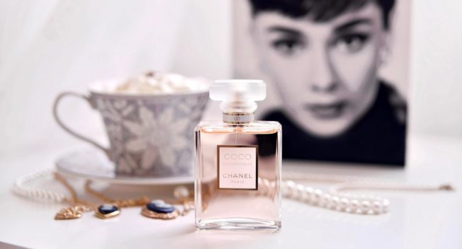 Bật mí cho nàng 6 mẹo giữ mùi nước hoa thơm lâu trên cơ thể