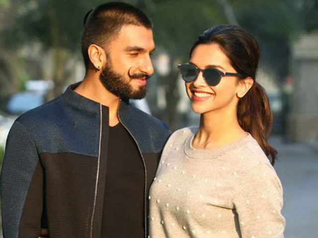  Cặp diễn viên đình đám Ấn Độ Ranveer Singh và Deepika Padukone đã xác nhận với báo giới rằng họ sẽ kết hôn vào ngày 14 và 15 tháng 11 tới đây. Cặp sao giàu có đã chia sẻ một thông báo về đám cưới trên trang cá nhân Twitter và Instagram nhưng chưa tiết lộ địa điểm tổ chức hôn lễ 