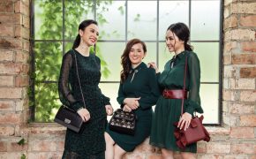 Angela Phương Trinh “rủ” mẹ và em gái diện đầm ton-sur-ton sang trọng ngày 20/10