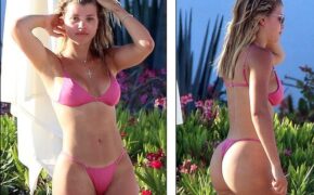 Sofia Richie đẹp nuột nà với áo tắm hồng