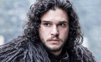 Sao phim Game of Thrones đi cai nghiện rượu