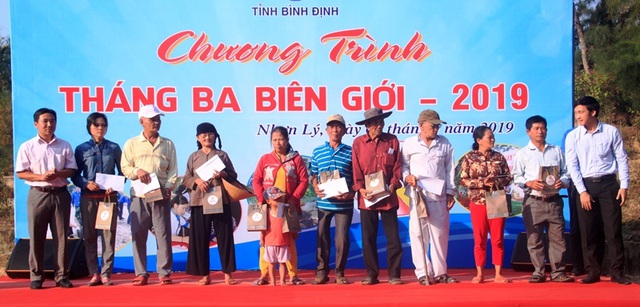 Thanh niên Bình Định hành động vì sự sống của biển - 2