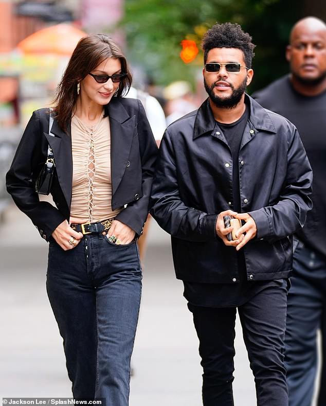  The Weeknd đã gọi bạn gái là Thiên thần trên trang cá nhân 