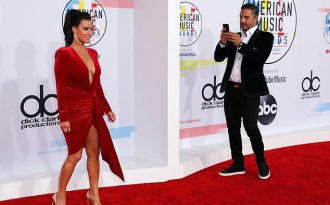 Kyle Richards trẻ đẹp đáng ngưỡng mộ ở tuổi 49