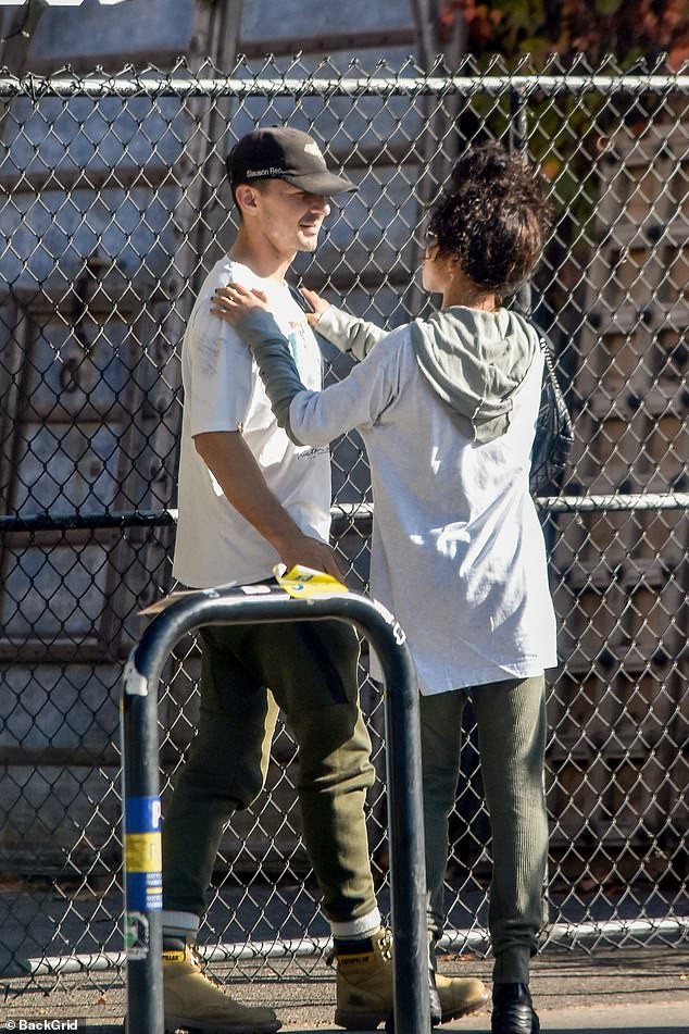  Shia LaBeouf và FKA Twigs có điểm chung đều là những người rất kín đáo về đời tư 