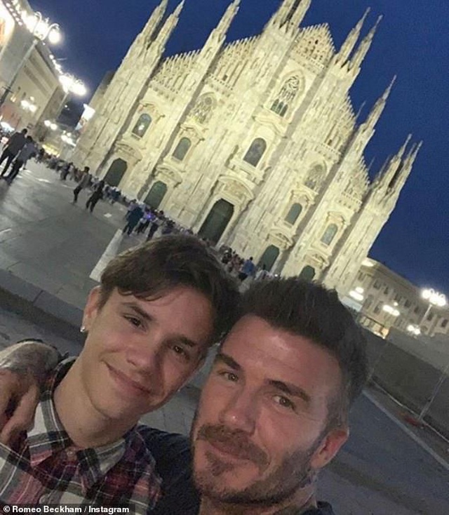 David Beckham trẻ trung bên con trai Romeo - 5