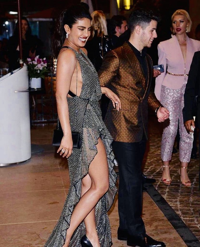 Priyanka Chopra - Nick Jonas: Cặp đôi nổi bật nhất LHP Cannes - 6