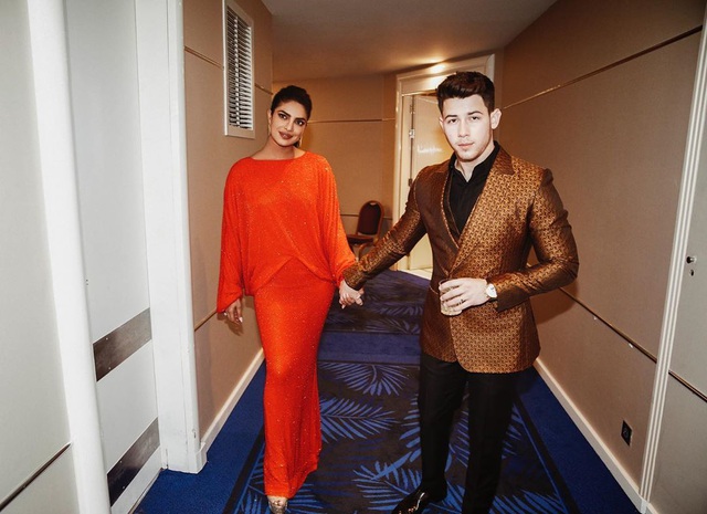 Priyanka Chopra - Nick Jonas: Cặp đôi nổi bật nhất LHP Cannes - 3