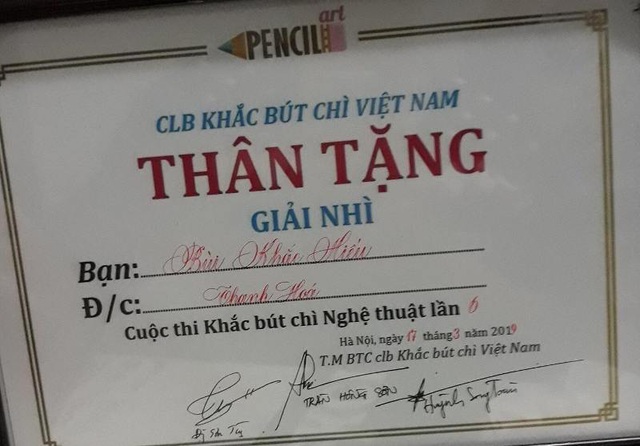 Bàn tay tài hoa của “chàng trai bút chì” - 4