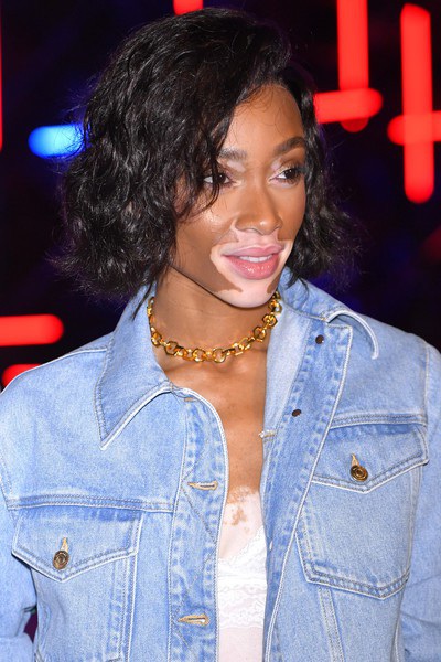  Winnie Harlow đã xác nhận thông tin cô sẽ trình diễn trong Victorias Secret show năm nay. 