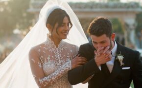 Nick Jonas liên tục đưa vợ hơn 10 tuổi đi nghỉ trăng mật