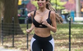 Farrah Abraham quyến rũ đi tập thể dục