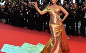 Aishwarya Rai bất ngờ mặc xấu tại Cannes