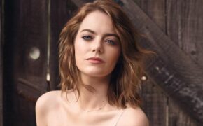 “Sao” phim “Người nhện” tươi tắn tái xuất sau khi đính hôn