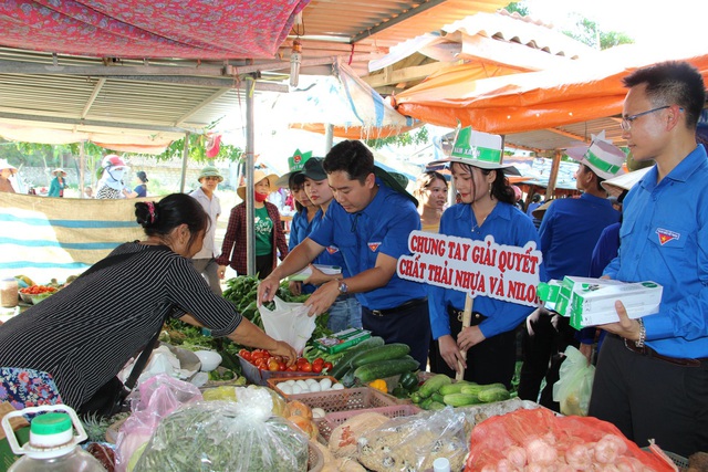 Nghệ An: Nhiều chiến dịch Thanh niên tình nguyện hè đầy  ý nghĩa - 2