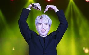 Dàn sao trẻ thổi bùng bầu không khí đón tân sinh viên tại Hà Nội