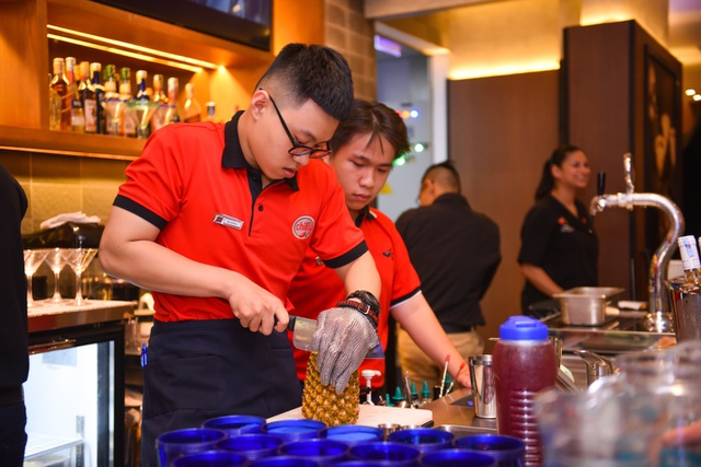Chuỗi nhà hàng Mỹ tuổi đời hơn 40 năm lần đầu có mặt tại Việt Nam - 2 Chuỗi nhà hàng Mỹ tuổi đời hơn 40 năm lần đầu có mặt tại Việt Nam - 2