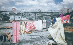 Cuộc sống trong chung cư 40 tuổi phải di dời gấp ở phố Tây Sài Gòn