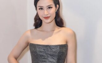 Đông Nhi tái xuất xinh đẹp sau khi được cầu hôn bằng nhẫn kim cương