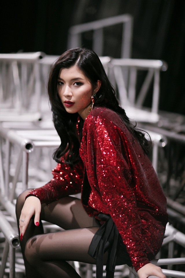 Ca sĩ Thu Phương, nhạc sĩ Huy Tuấn bất đồng quan điểm vì Đồng Ánh Quỳnh - 2 Ca sĩ Thu Phương, nhạc sĩ Huy Tuấn bất đồng quan điểm vì Đồng Ánh Quỳnh - 2